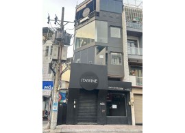 CHO THUÊ NHÀ MẶT TIỀN :  465 Huỳnh Văn Bánh, Quận Phú Nhuận. Giá thuê: 40 triệu/tháng