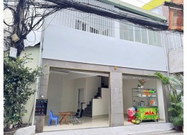 Cho thuê Nhà : 54 Duy Tân, Phường 15, Quận Phú Nhuận. Giá thuê: 15 triệu/tháng