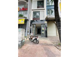 Cho thuê Nhà mặt tiền : 1226 Trường Sa, Phường 13, Quận Phú Nhuận. Giá thuê: 25 triệu/tháng
