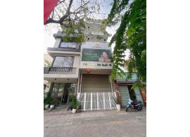 Cho thuê Nhà mặt tiền : 218 Bến Vân Đồn, Quận 4. Giá thuê: 75 triệu/tháng