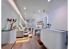 Cho thuê Nhà mặt tiền : 202 Lê Văn Sỹ, Phường 10, Quận Phú Nhuận. Giá thuê: 65 triệu/tháng