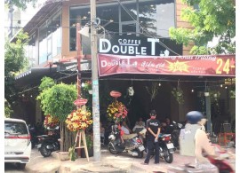 Cho thuê Nhà Góc : Mai Văn Vĩnh + Đường Số 47, Quận 7. Giá thuê: 50 triệu/tháng