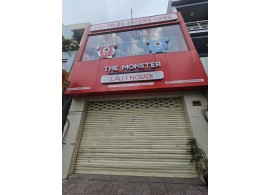 Cho thuê Nhà mặt tiền : 63 Huỳnh Văn Bánh, Quận Phú Nhuận. Giá thuê: 35 triệu/tháng