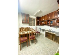 Cho thuê Nhà : 43 Phan Văn Trị, Phường 2, Quận 5. Giá thuê: 35 triệu/tháng