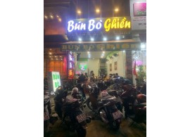 Cho thuê Nhà mặt tiền : 607 Nguyễn Thị Thập, Quận 7. Giá thuê: 50 triệu/tháng