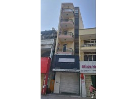 Cho thuê Nhà mặt tiền : 455 Huỳnh Văn Bánh, Phường 13, Quận Phú Nhuận. Giá thuê: 25 triệu/tháng