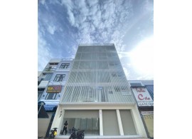 Cho thuê Nhà mặt tiền : 900 – 902 – 904 Cách Mạng Tháng 8, Quận Tân Bình. Giá thuê: 240 triệu/tháng 