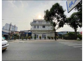 Cho thuê Mặt Bằng Mặt tiền : Số 2 Đường số 13, Phường Linh Tây, Thủ Đức. Giá thuê: 40 triệu/tháng