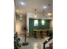 Cho thuê Nhà mặt tiền : 10 Nguyễn Xí, Quận Bình Thạnh. Giá thuê: 28 triệu/tháng