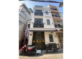 Cho Thuê Nhà : 172 Hoa Đào, Phường 2, Quận Phú Nhuận. Giá thuê: 13 triệu/tháng