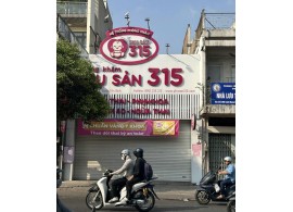 Cho Thuê Mặt Bằng : 700 - 702 Cách Mạng Tháng 8, Phường 5, Quận Tân Bình. Giá thuê: 120 triệu/tháng