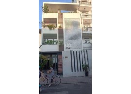 Cho Thuê Nhà : 300E2 Nguyễn Văn Đậu, Phường 11, Quận Bình Thạnh. Giá thuê: 120 triệu/tháng