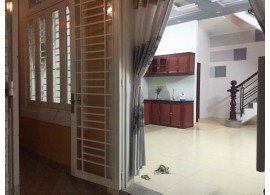Cho thuê Nhà nguyên căn: 68/14 Thống Nhất, Phường 10, Quận Gò Vấp.  Giá thuê: 15 triệu/tháng
