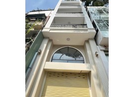 CHO THUÊ NHÀ MẶT TIỀN : 894 Trường Sa, Phường 10, Quận 3. Giá thuê: 70 triệu/tháng