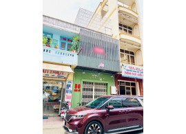 CHO THUÊ NHÀ MẶT TIỀN : 59 Bàn Cờ, Phường 3, Quận 3. Giá thuê: 55 triệu/tháng
