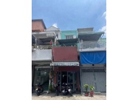 CHO THUÊ NHÀ NGUYÊN CĂN : 196 Nguyễn Tiểu La, Phường 8, Quận 10. Giá thuê: 20 triệu/tháng