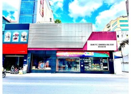 CHO THUÊ SIÊU MẶT BẰNG :  40 – 42 Nguyễn Thị Minh Khai, Phường Đa Kao, Quận 1. Giá thuê: 21.000 USD/