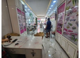 CHO THUÊ NHÀ MẶT TIỀN : 167 Võ Văn Tần, Phường 5, Quận 3. Giá thuê: 70 triệu/tháng