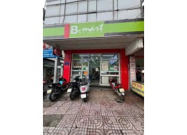 CHO THUÊ NHÀ MẶT TIỀN : 406C Cách Mạng Tháng 8, Quận 3. Giá thuê: 60 triệu/tháng