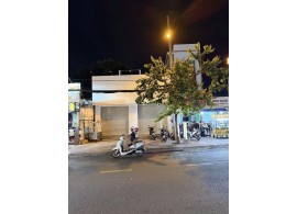 CHO THUÊ NHÀ MẶT TIỀN : 215 Hoàng Diệu 2, TP. Thủ Đức, Giá thuê: 88 triệu/tháng 