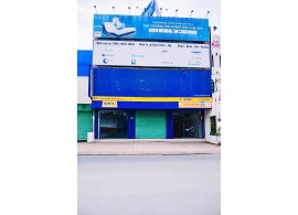 Cho thuê Nhà mặt tiền : 1051 Cách Mạng Tháng 8, Phường 7, Quận Tân Bình. Giá thuê: 180 triệu/tháng.