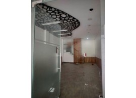 Cho Thuê Nhà MT : 41E Đặng Thùy Trâm, Phường 13, Quận Bình Thạnh. Giá thuê : 60 triệu/tháng.