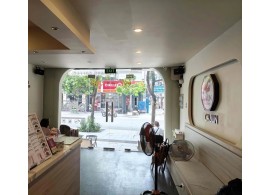 Cho thuê Nhà mặt tiền : 210A Nguyễn Khắc Nhu, Quận 1. Giá thuê : 70 triệu/tháng.