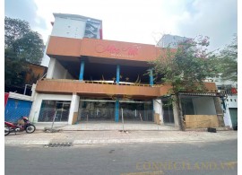 Cho Thuê MT : số 9 Lê Ngô Cát, Quận 3. Giá thuê: 200 triệu/tháng