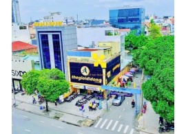 Cho thuê Nhà 2 mặt tiền : 26 Phan Đăng Lưu, Quận Bình Thạnh. Giá thuê : 9.000 USD/tháng
