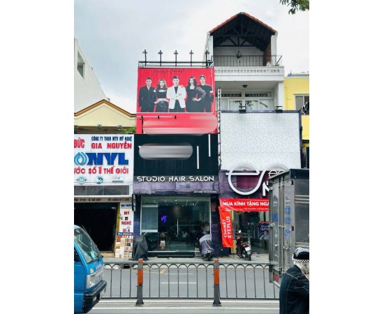 Cho thuê mặt tiền 1073 Phan Văn Trị, phường 10, quận Gò Vấp. Giá 42 triệu