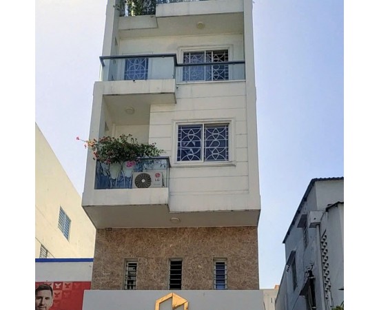 CHO THUÊ NHÀ MẶT TIỀN : 65 Mai Thị Lựu, Phường Tân Định, Quận 1. Giá thuê: 80 triệu/tháng