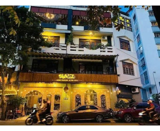 CHO THUÊ NHÀ 2 CĂN MT : 357–359 Hoàng Sa, Phườn Tân Định, Quận 1. Giá thuê: 180 triệu/tháng