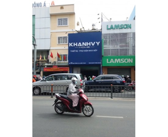 CHO THUÊ NHÀ MT : 64 Bạch Đằng, Phường 14, Quận Bình Thạnh. Giá thuê: 55 triệu/tháng.