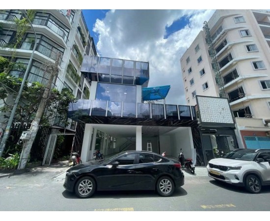 CHO THUÊ NHÀ MT : 21–23A Thạch Thị Thanh, Quận 1. Giá thuê: 140 triệu/tháng