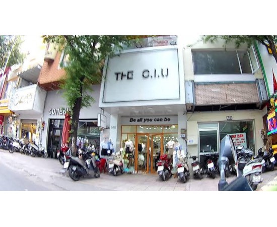 Chon thuê nhà 680 Sư Vạn Hạnh, Phường 12, Quận 10 (Ngay Vạn Hạnh Mall). Giá 100 Triệu