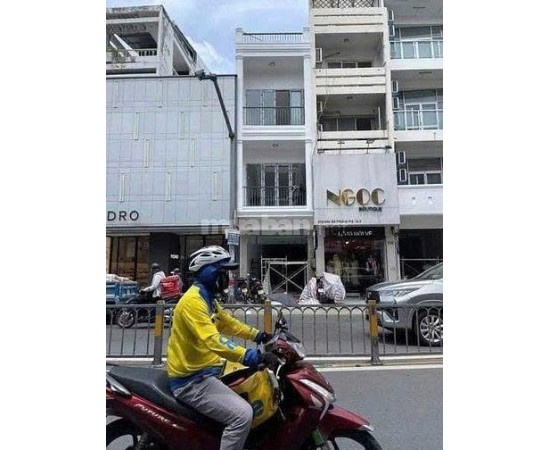 Cho thuê Nhà mặt tiền  277 Hai Bà Trưng – Quận 3. Giá thuê: 80 triệu