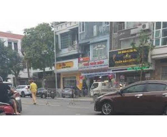 Cho thuê nhà mặt tiền 1152 Quang Trung, P.8 Quận Gò Vấp. Giá 120 triệu