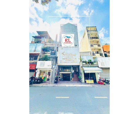 Cho Thuê Nhà Mặt Tiền 144 Trần Quang Diệu, Phường 14, Quận 3.