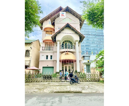 Cho Thuê Toà Nhà Mặt Tiền 21 Phùng Khắc Khoan, Phường Đakao, Quận 1. Giá 22.000usd