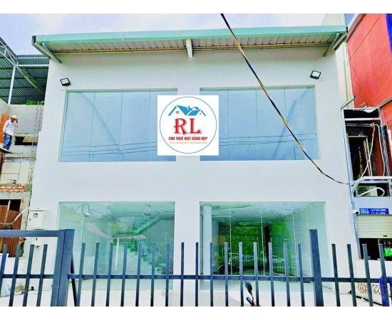 Cho thuê Nhà Mặt Tiền 598-600 Cách Mạng Tháng 8, Phường 11, Quận 3. Giá 150 Triệu