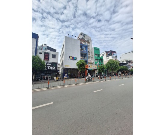 Cho Thuê Nhà Mặt Tiền 442 Nguyễn Thái Sơn P.5 Gò Vấp. Giá 60 triệu