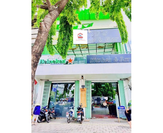 Cho Thuê Nhà Mặt Tiền 190-192 Võ Văn Kiệt, Phường Cầu Ông Lãnh, Quận 1, TPHCM. Giá 7.000 usd