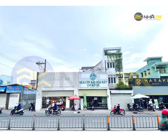 Nhà mặt tiền 445-445A phan văn trị, Phường 5, Gò Vấp(đối diện Siêu Thị Emart). Giá 130 triệu