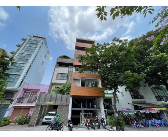 Cho thuê nhà 293, Hoàng Sa, p.Tân Định, Quận 1. Giá 5.500 $