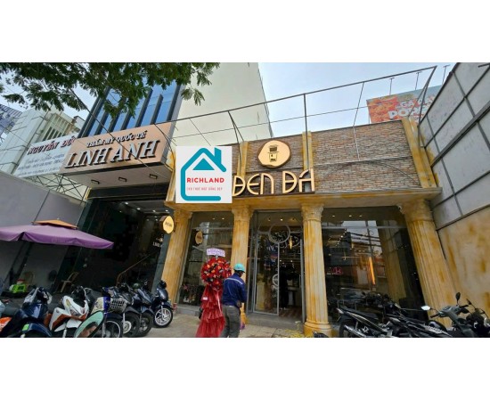 Cho thuê nhà 517 Nguyễn Thị Thập, P. Tân Phong, Quận 7_Giá 180 Triệu