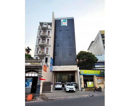 Cho thuê nhà 481 Cộng hoà, P.15 Q.Tân Bình. Giá 420 Triệu