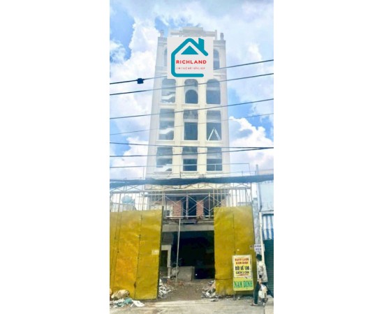 Cho thuê nhà 180 PHAN HUY ÍCH, PHƯỜNG 12, GÒ VẤP – GẦN EMART. Giá 300 Triệu