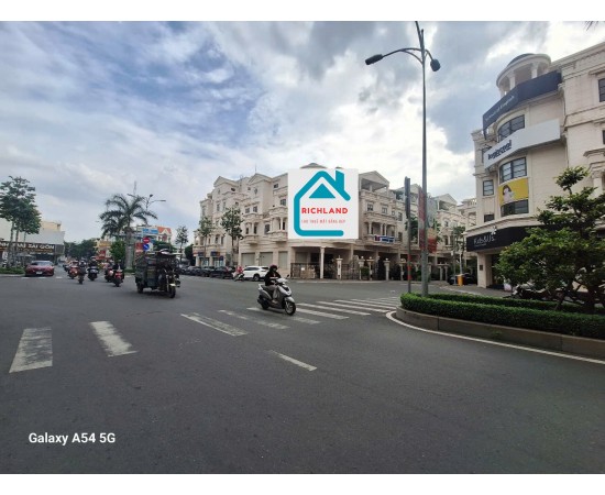 Cho thuê Nhà Góc 2 Mặt Tiền đường số 3+ Đường số 2  Cityland P.10 GV. Giá 130 Triệu