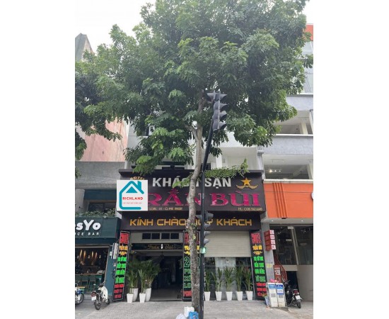 Cho thuê khách sạn 21 phòng – 240-242 Phan Xích Long, Quận Phú Nhuận. Giá 170 Triệu