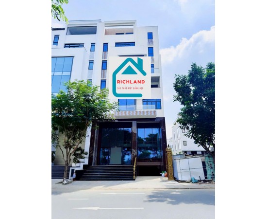 Cho Thuê Nhà Mặt Tiền: 31 Trần Quý Kiên, Phường Thạnh Mỹ Lợi, Quận 2, TPHCM.Giá 330 Triệu